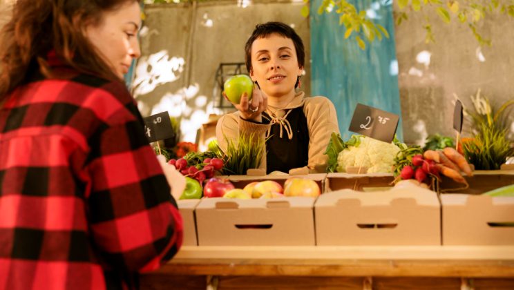Cele mai bune piețe pentru cumpărături și mâncare locală