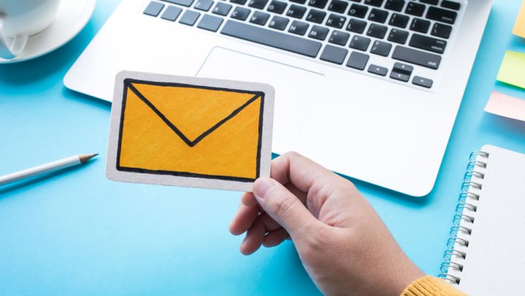Cum să creezi campanii de video email marketing
