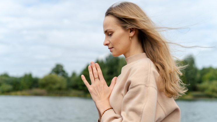 Beneficiile mindfulness asupra sănătății tale mentale și fizice