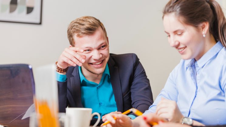 Cum să îți dezvolți afacerea prin parteneriate strategice