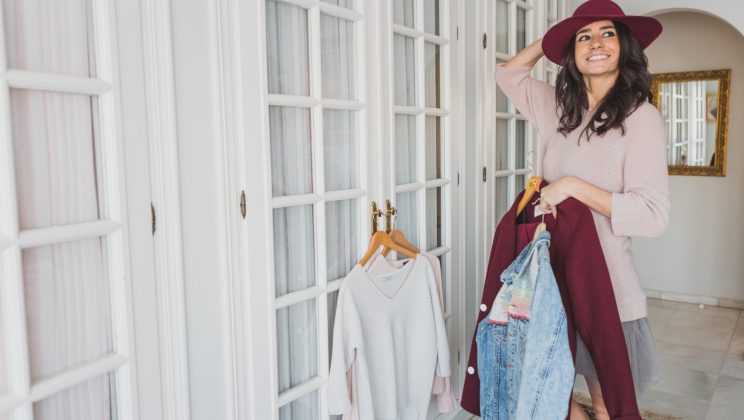 Garderoba care pune accent pe versatilitate